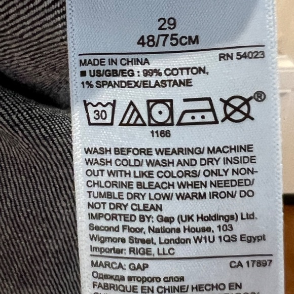 GAP Ladies' Bluejeans Size 29 - Picture 2 of 5